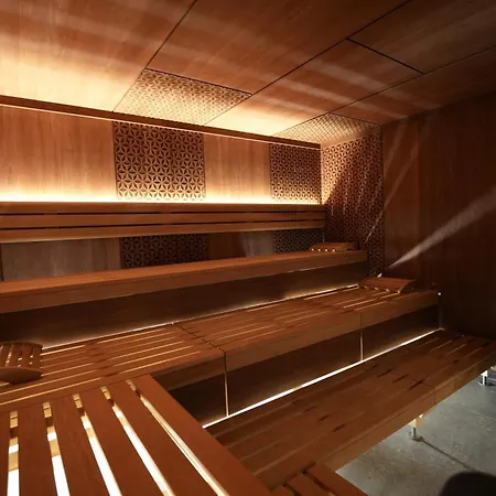 Garni Astoria Hotel 4*