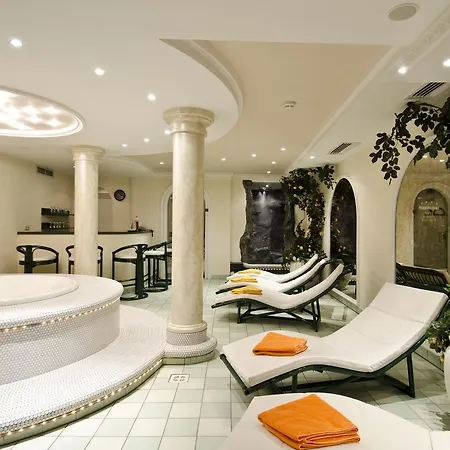 Hotel Garni Astoria